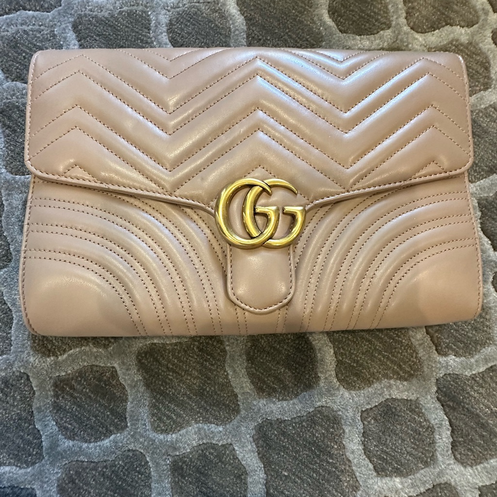 Gucci Beige Leather Clutch